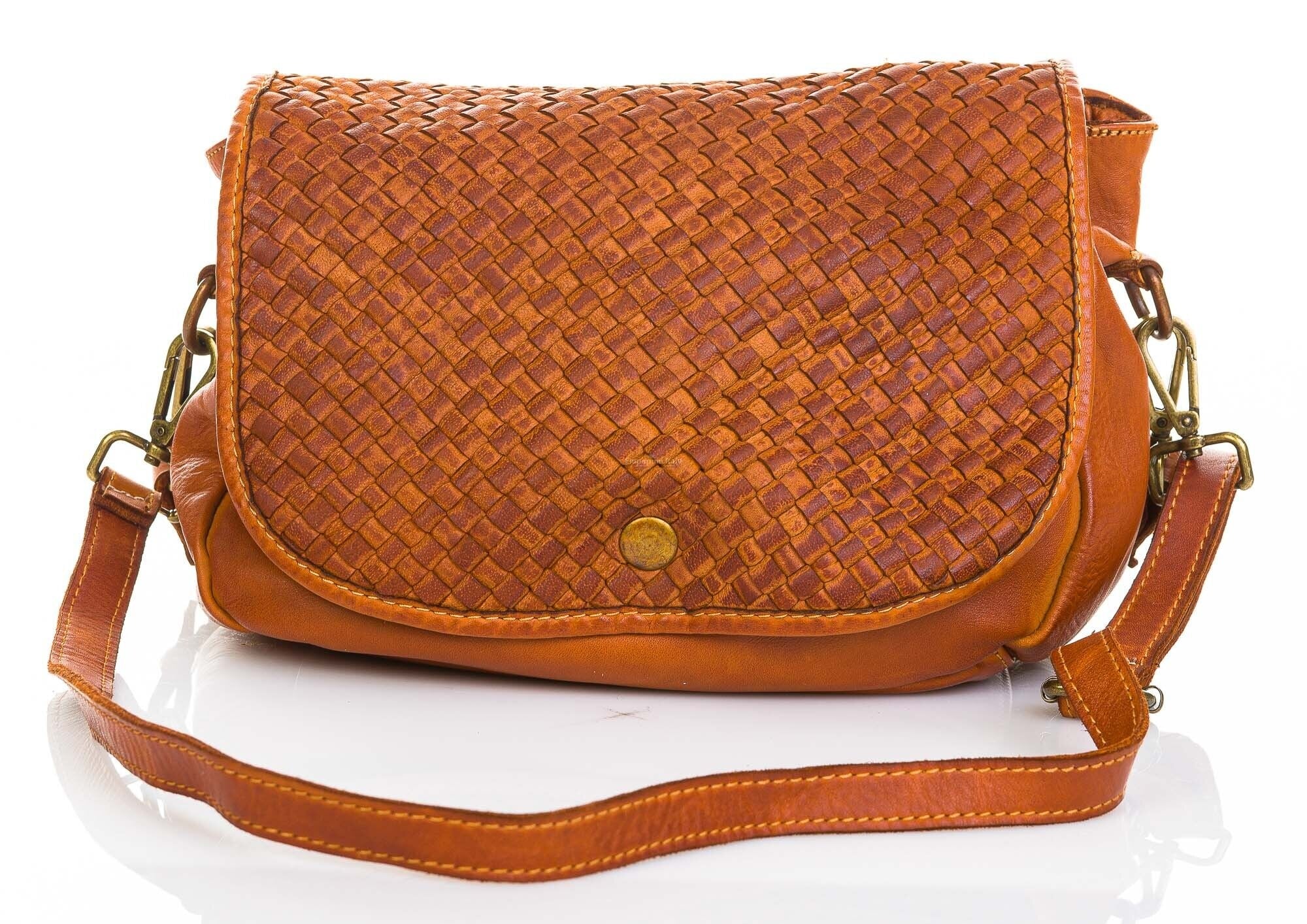 borsa-donna-daria-a-spalla-in-vera-pelle-morbida-colore-miele-vintage