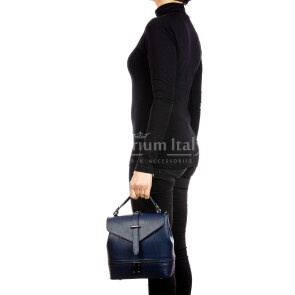 CAMY : ladies bag / backpack, rigid saffiano leather, color : BLUE, Made in Italy.